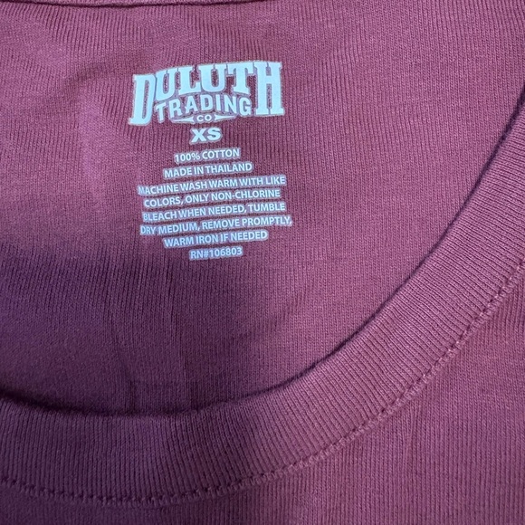 Duluth Trading Co Maroon size XS - Picture 2 of 3
